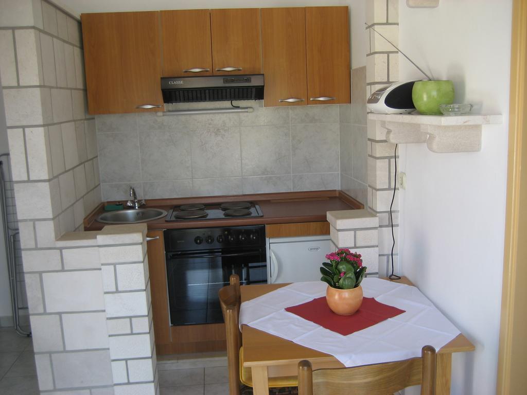 Apartments Katica Lumbarda Quarto foto