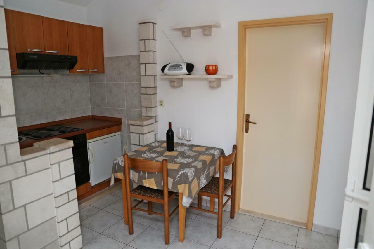 Apartments Katica Lumbarda Exterior foto